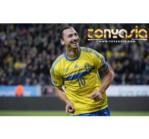 Ibrahimovic Akan Tetap Bersama MU | Agen Bola Online | Judi Bola