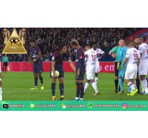 Neymar Berkelahi Dengan Cavani di Ruang Ganti | Judi Bola Online | Agen Bola Terpercaya